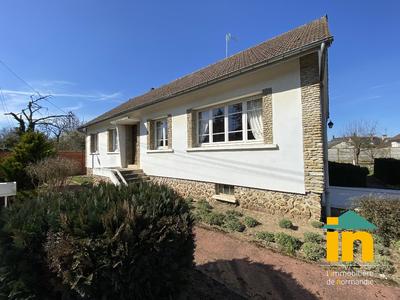 Maison de ville - 135 m² - 7 pièces