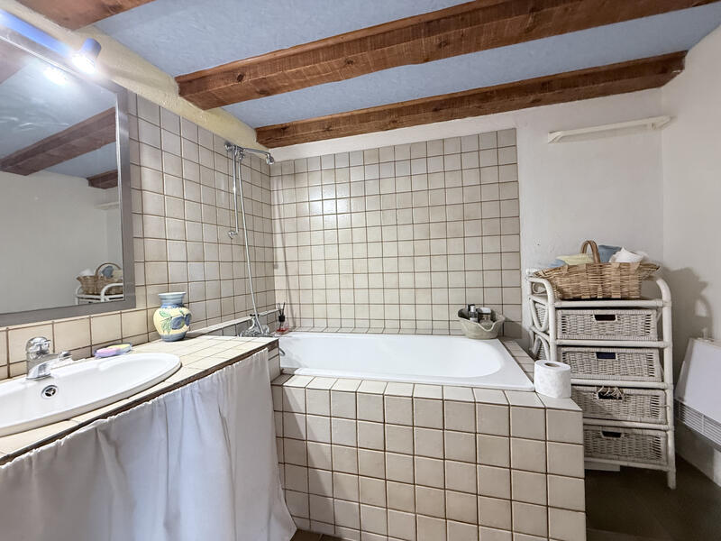 Propriété - 150 m² - 6 pièces