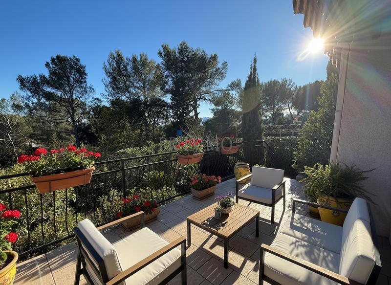 Maison - 114 m² - 4 pièces