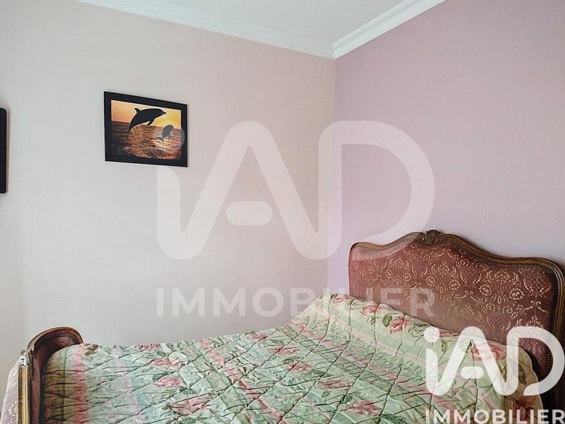 Maison - 199 m² - 7 pièces