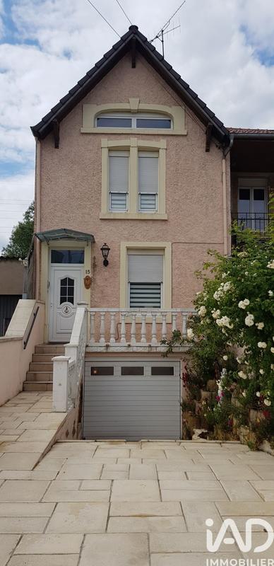 Maison - 90 m² - 4 pièces
