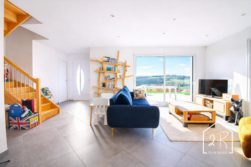 Maison - 114 m² - 5 pièces