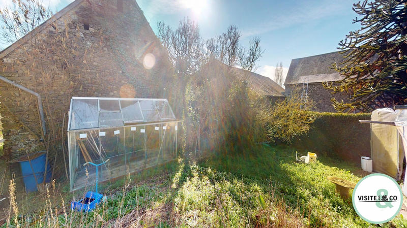 Maison ancienne - 342 m² - 3 pièces