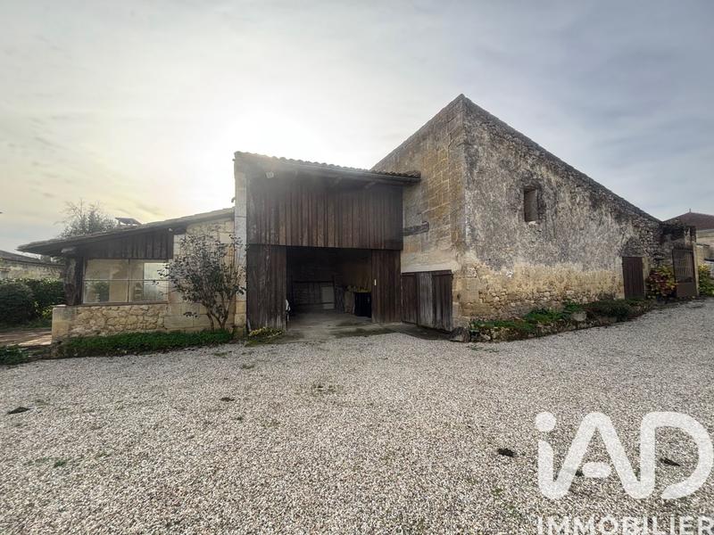 Maison - 185 m² - 9 pièces