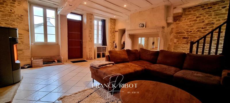 Maison - 147 m² - 6 pièces