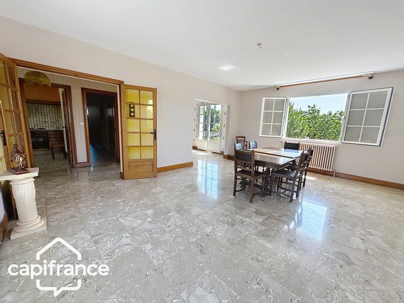 Maison - 133 m² - 6 pièces