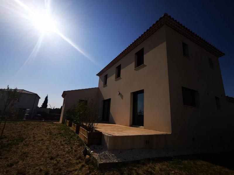 Villa - 124 m² - 5 pièces