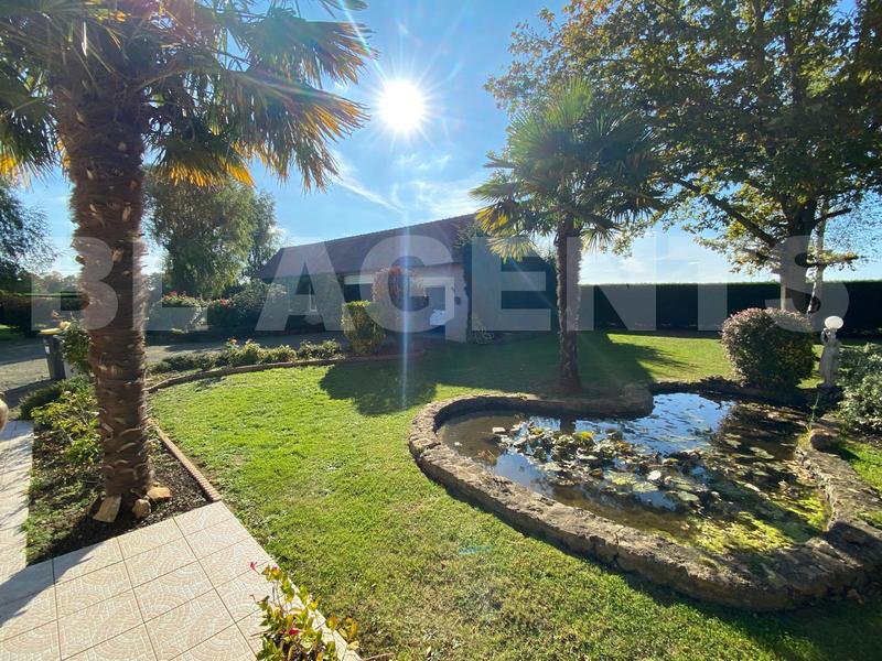 Maison traditionnelle - 154 m² - 6 pièces