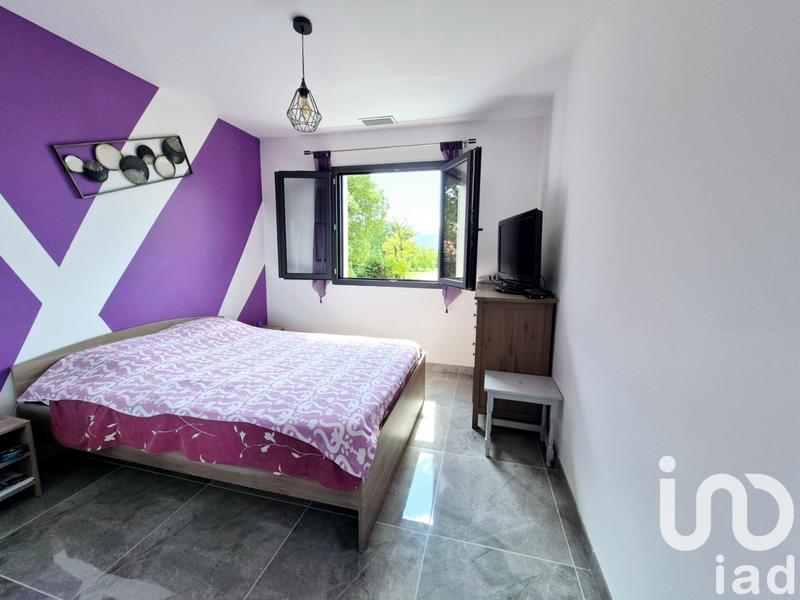 Maison - 99 m² - 5 pièces