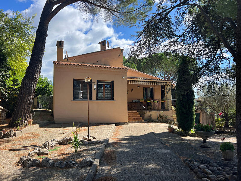 Maison - 175 m² - 4 pièces