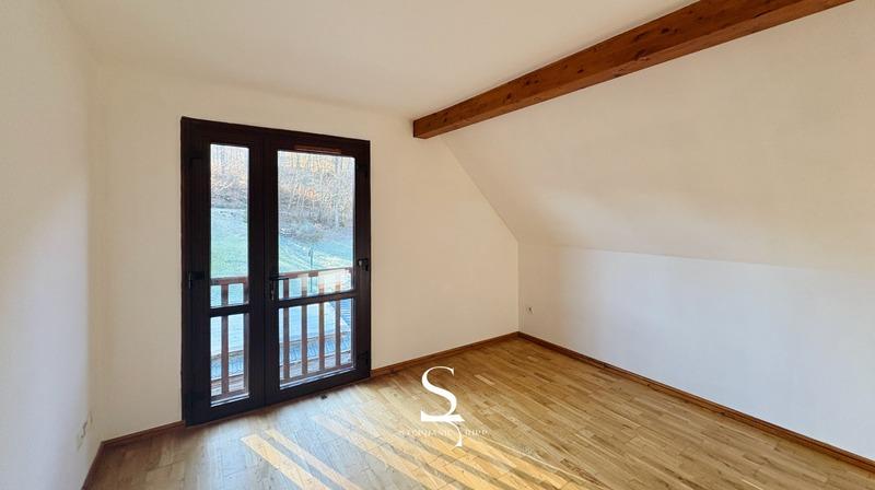 Maison - 143 m² - 6 pièces