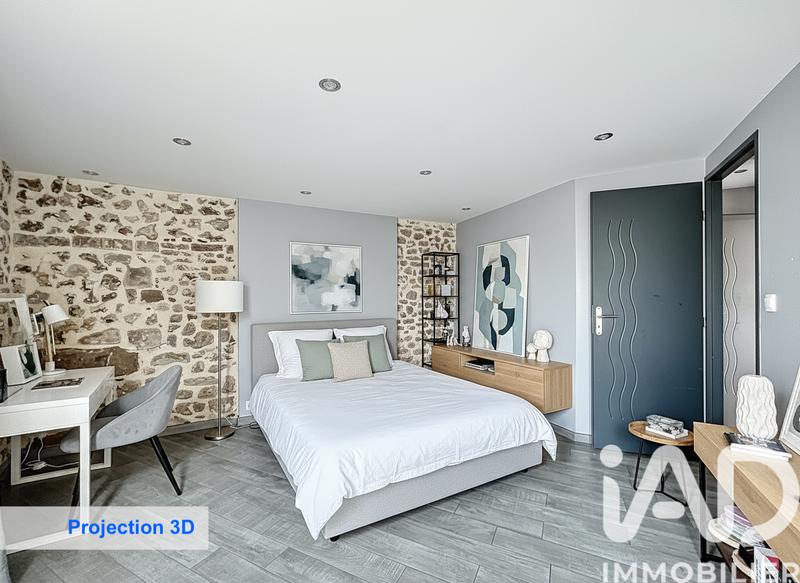 Maison - 140 m² - 6 pièces