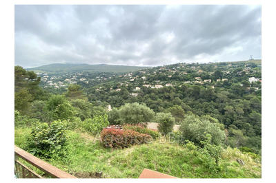 Maison - 194 m² - 4 pièces