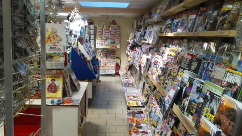 Presse / Tabac - 90 m² - 3 pièces