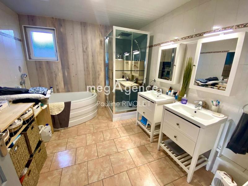 Maison ancienne - 126 m² - 7 pièces