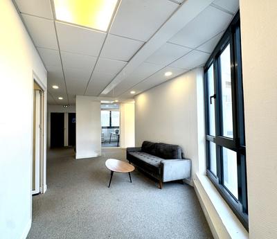 Bureau - 135 m²