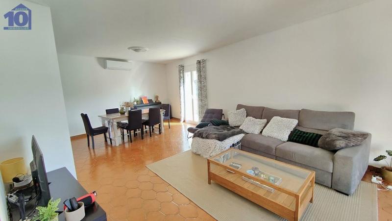 Maison - 104 m² - 4 pièces