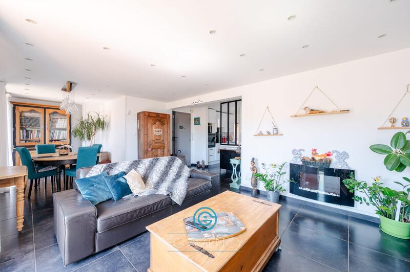 Appartement - 106 m² - 4 pièces