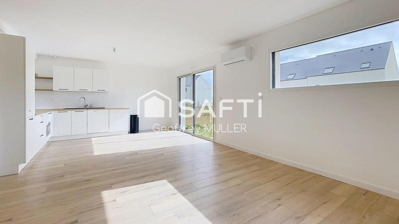 Maison - 90 m² - 5 pièces