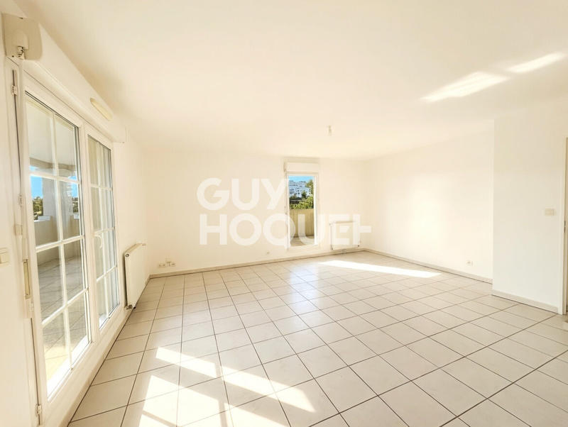 Appartement - 85 m² - 4 pièces