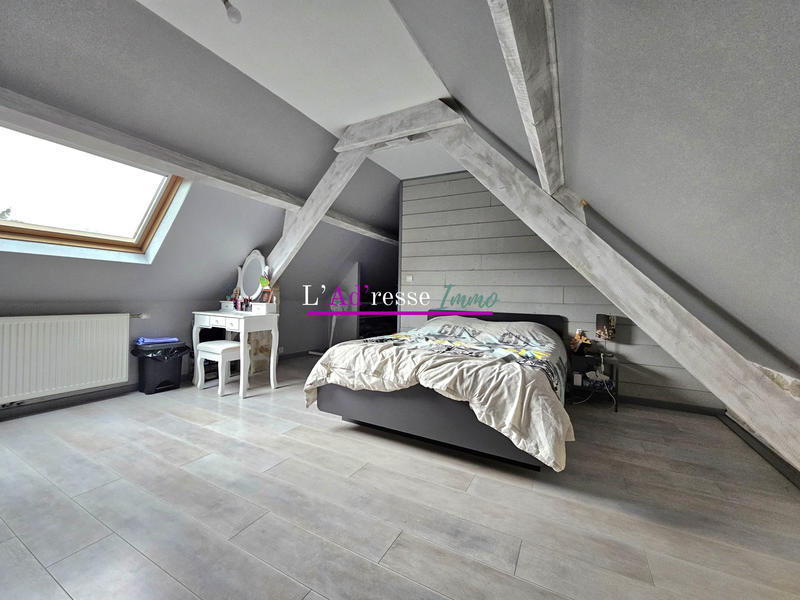 Maison - 134 m² - 9 pièces