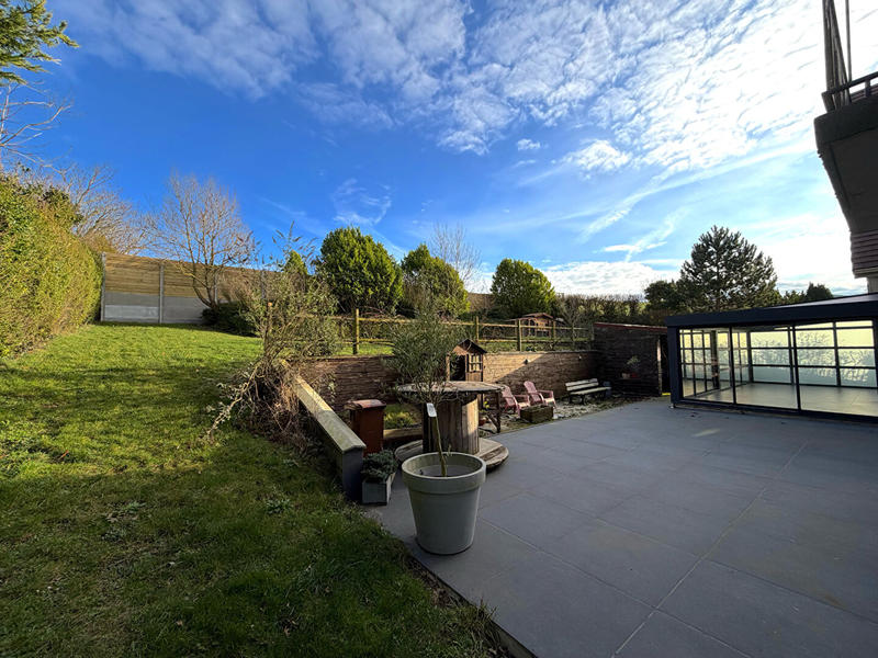 Maison - 200 m² - 5 pièces