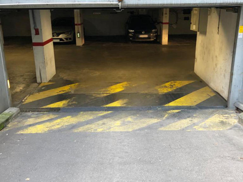 Parking - 10 m²
