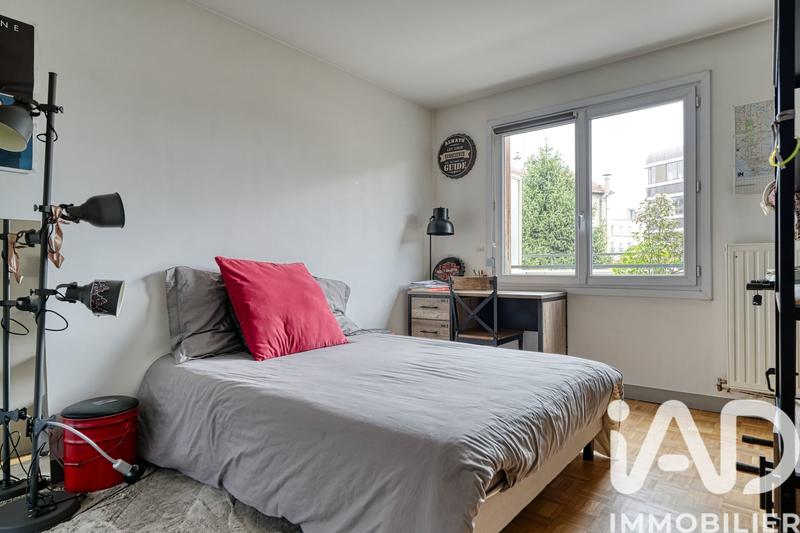 Appartement - 100 m² - 5 pièces