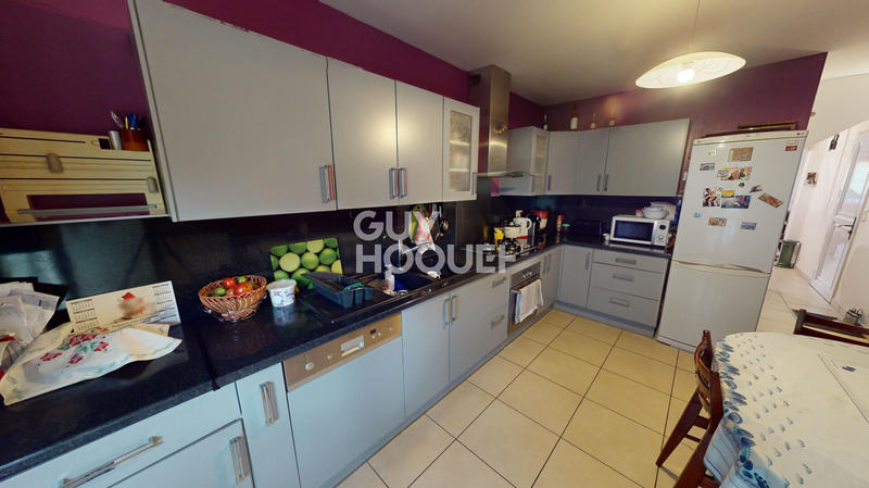 Maison - 144 m² - 5 pièces