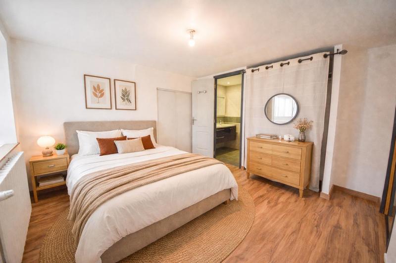 Villa - 190 m² - 9 pièces