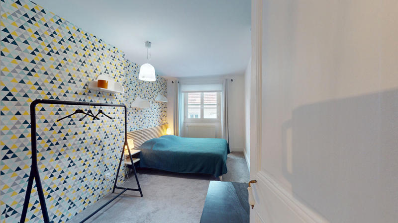 Appartement - 143 m² - 6 pièces