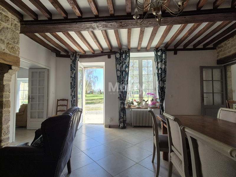 Maison ancienne - 268 m² - 7 pièces