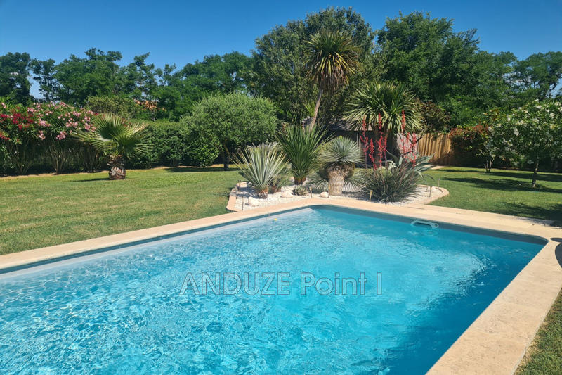 Maison - 194 m² - 8 pièces