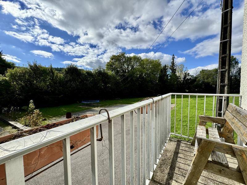 Maison - 170 m² - 10 pièces