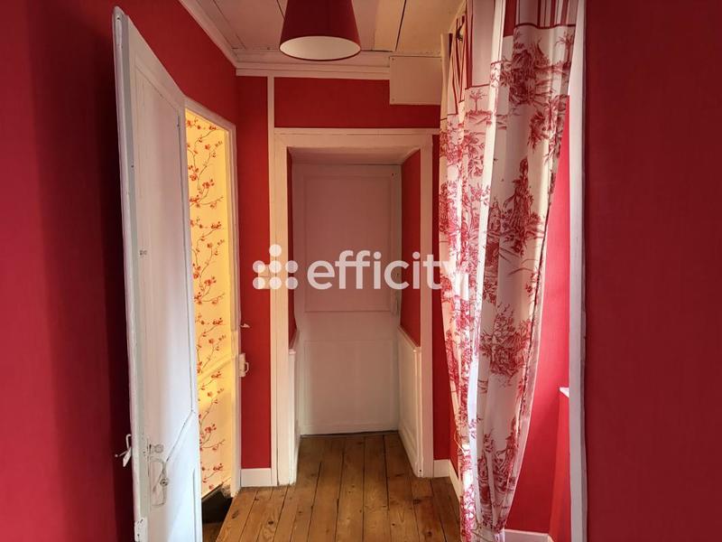 Demeure - 452 m² - 15 pièces