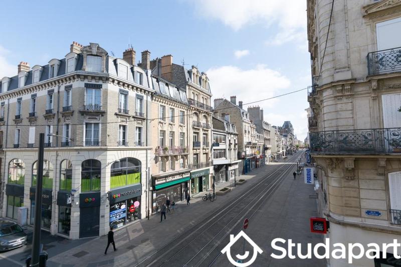 Appartement - 75 m² - 3 pièces