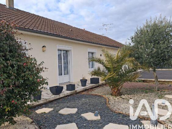 Maison - 105 m² - 5 pièces