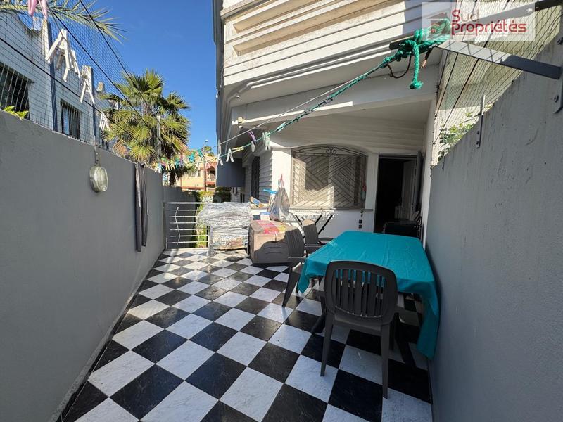 Villa - 400 m² - 12 pièces