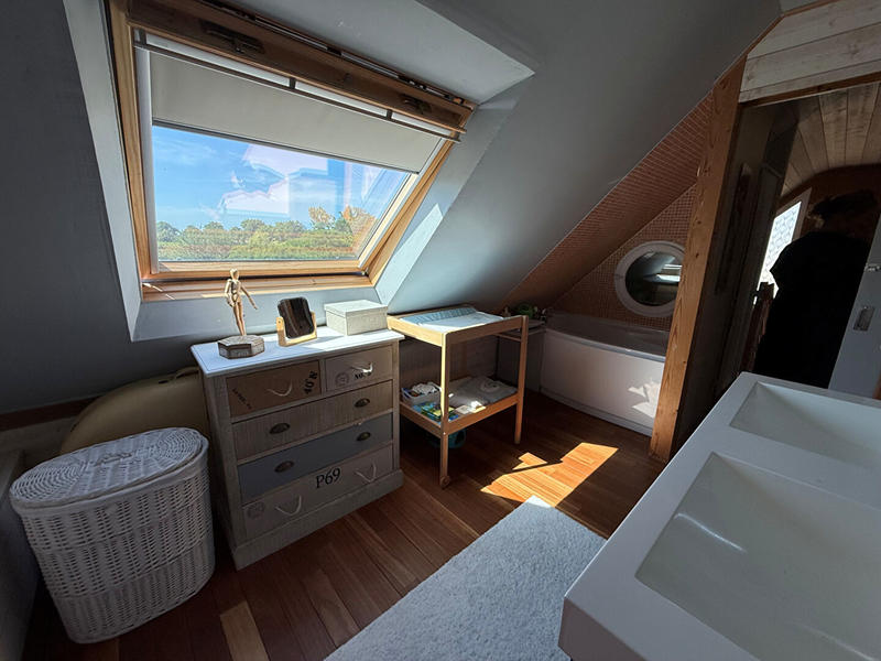 Maison - 110 m² - 4 pièces