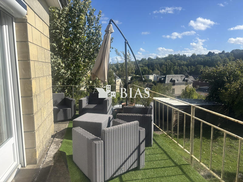 Maison - 101 m² - 5 pièces