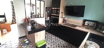 Maison traditionnelle - 115 m² - 6 pièces