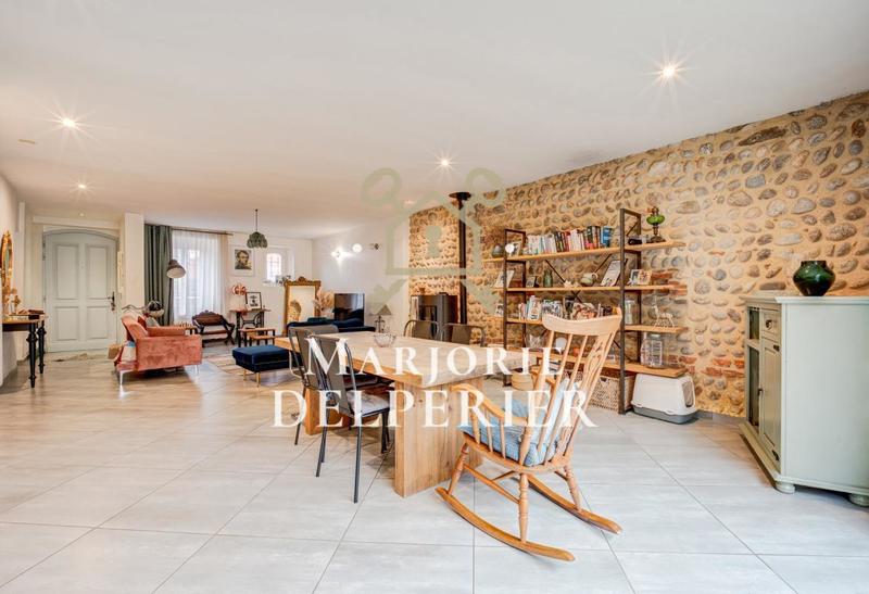 Maison - 150 m² - 4 pièces