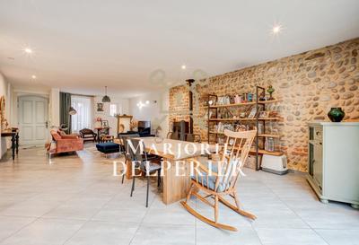 Maison - 150 m² - 4 pièces