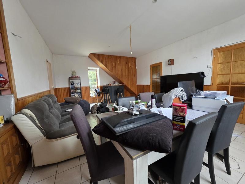 Maison - 182 m² - 6 pièces