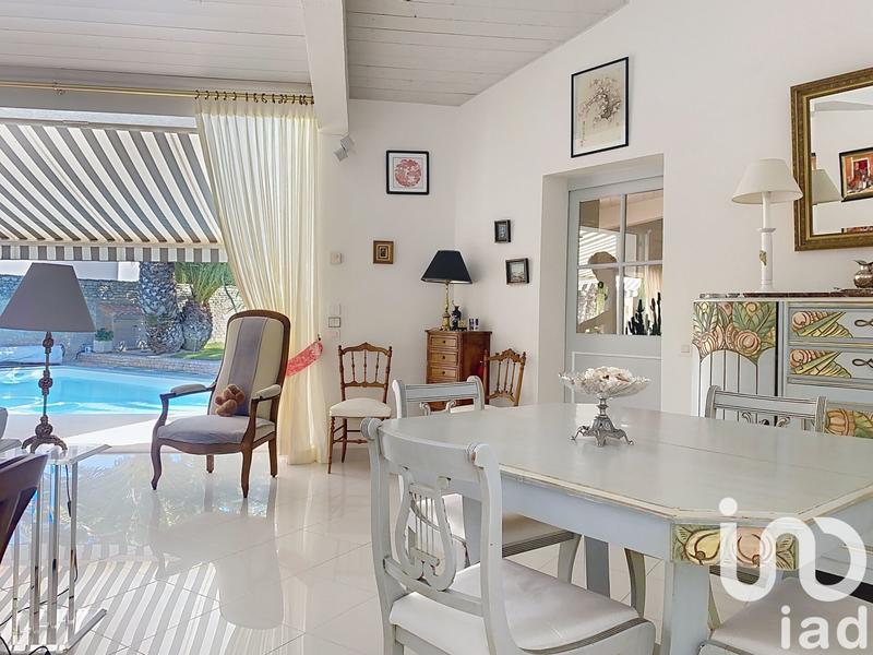 Maison de maîtres - 196 m² - 7 pièces