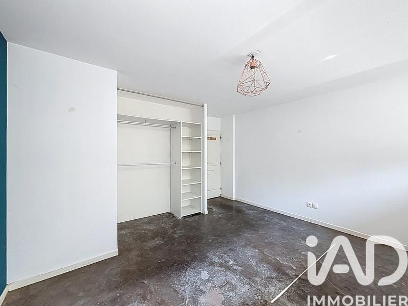 Appartement - 90 m² - 3 pièces