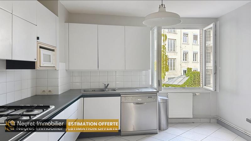 Appartement - 78 m² - 3 pièces