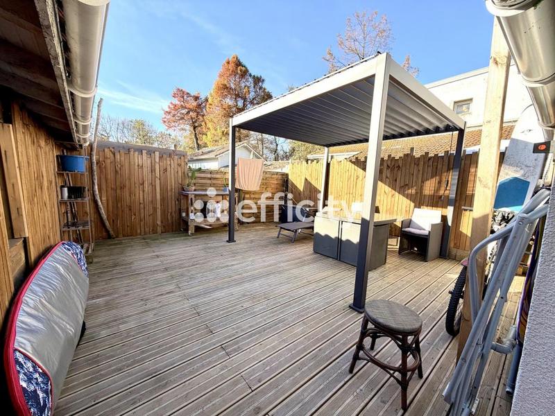 Maison - 83 m² - 3 pièces