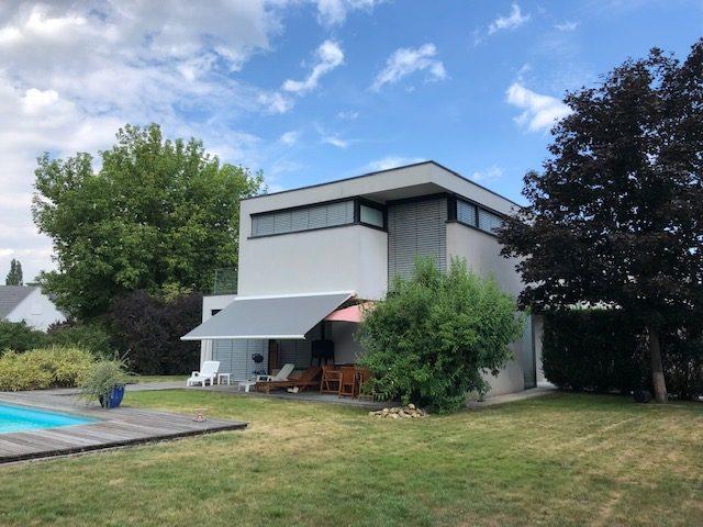 Maison - 187 m² - 7 pièces