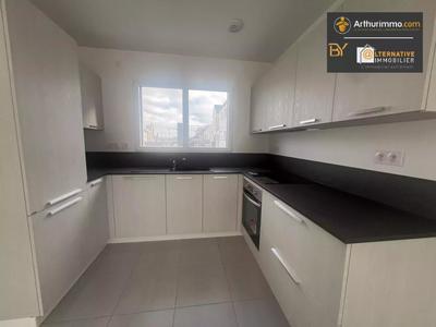 Maison - 122 m² - 5 pièces